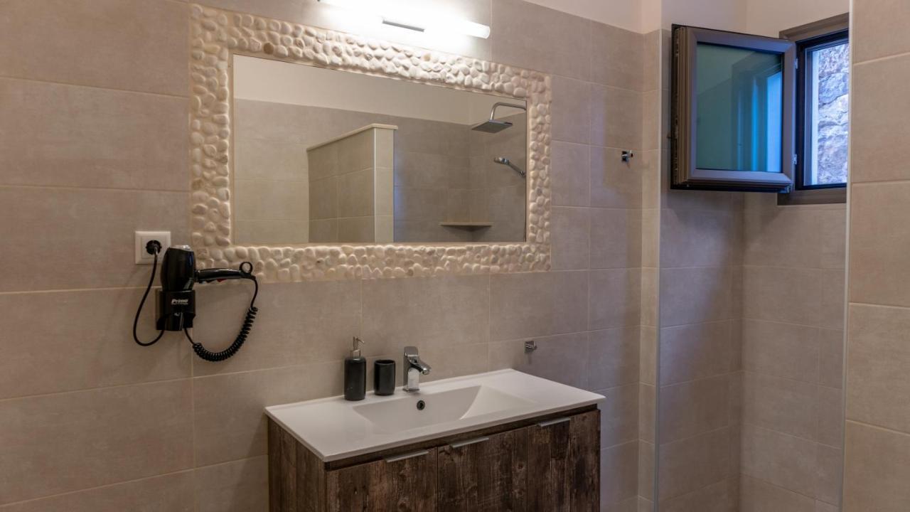 Arhondiko Luxury House Villa Sougia Bagian luar foto